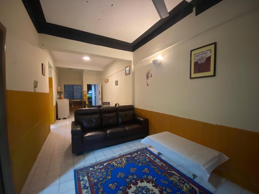 פורט דיקסון Pd Sayangku Seaview Apartments מראה חיצוני תמונה